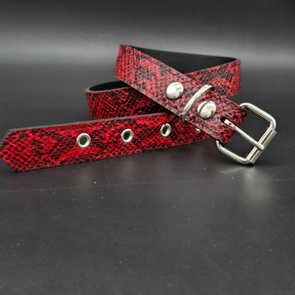 BT100SN-125RED  RED SNAKE 1 1/4" WIDE PLAIN BELT