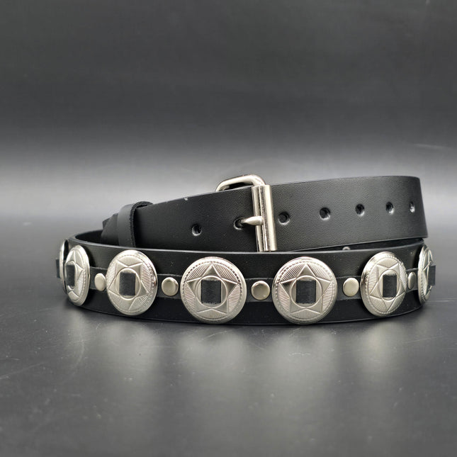 BT102 LARGE ROUND CONCHO BELT
