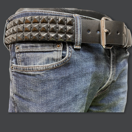BT104-BS 3 ROW 1/2" BLACK PYRAMID BELT