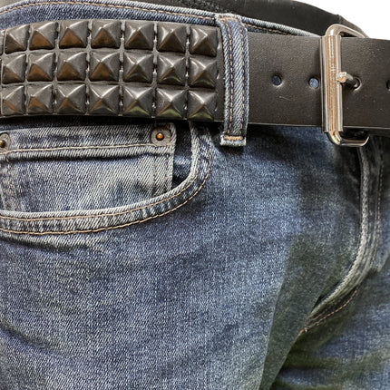 BT104-BS 3 ROW 1/2" BLACK PYRAMID BELT