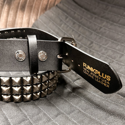 BT104  3 ROW PYRAMID STUD BELT -SNAP OFF ROLLER BUCKLE