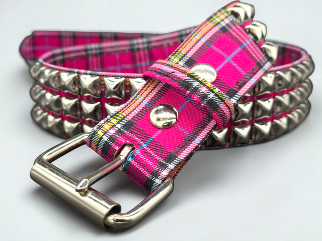 BT104PD-PINK  PLAID 3 ROW PYRAMID STUDDED  BELT