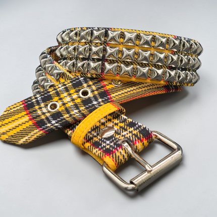 BT104PD YELLOW PUNK PLAID BRITISH 3ROW PYRAMID STUDDED BELT