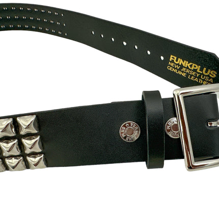 BT104GB  GARRISON BUCKLE 3 ROW STUDDED  BELT