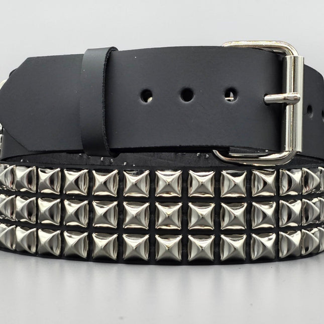 BT104US  FULL GRAIN GRADE A USA TANNERY THREE ROW PYRAMID STUDDED BELT