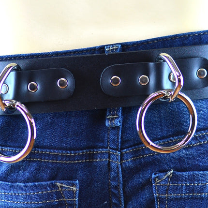 BT114  1 3/4" WIDE LARGE BONDAGE 1 1/2" RING BELT