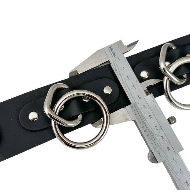 BT114VG  VEGAN LEATHER LARGE O RING BONDAGE BELT