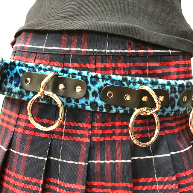 BT114L-BLU FUZZY BLUE LEOPARD BELT, MEDIUM LOOP & RING