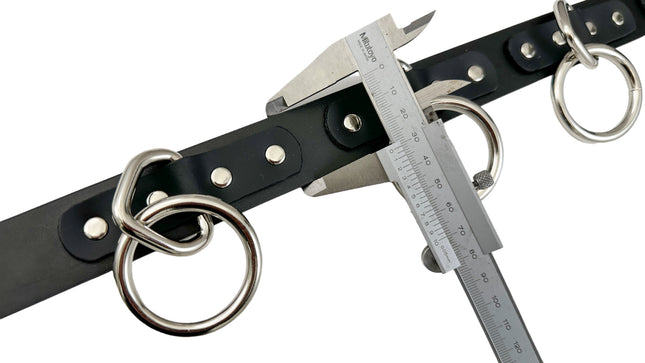 BT114S-  NEW 1 1/4" WIDE LARGE BONDAGE 1 1/2" RING BELT