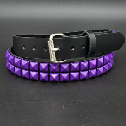 BT117-PRS BLACK LEATHER BELT, 2 ROW 1/2" PURPLE PYRAMID STUDS, 1 1/4" WIDE
