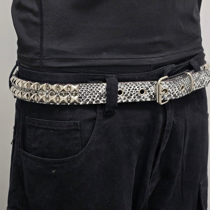 BT117SNK-WHT  WHITE SNAKE 2 ROW PYRAMID STUD BELT