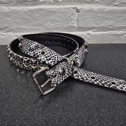 BT117SNK-WHT  WHITE SNAKE 2 ROW PYRAMID STUD BELT