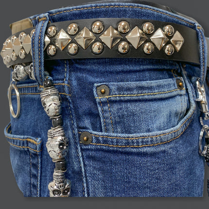 BT119 DIAMOND STUD BELT