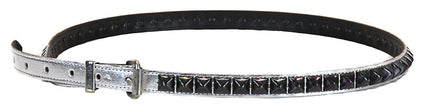 BT134P.SIL-BS 1 ROW STUDDED PATENT SILVER BLCK STUD BELT