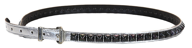 BT134P.SIL-BS 1 ROW STUDDED PATENT SILVER BLCK STUD BELT