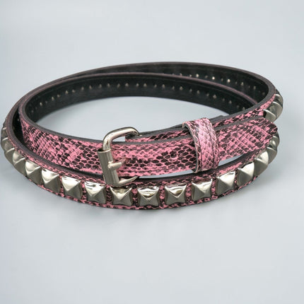 BT134SNK-PNK  PINK SNAKE 1 ROW PYRAMID STUD BELT