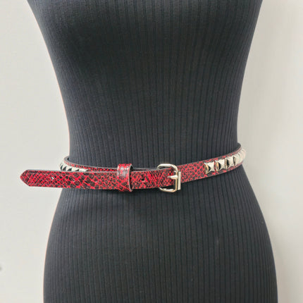BT134SNK-RED  RED SNAKE 1 ROW PYRAMID STUD BELT