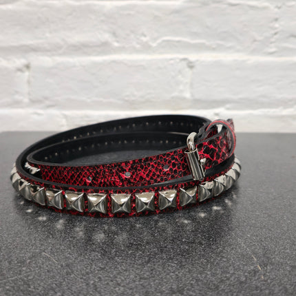 BT134SNK-RED  RED SNAKE 1 ROW PYRAMID STUD BELT