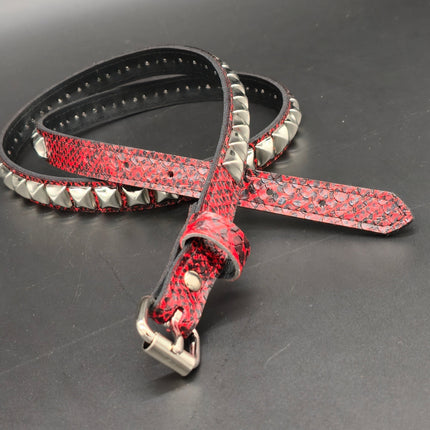 BT134SNK-RED  RED SNAKE 1 ROW PYRAMID STUD BELT