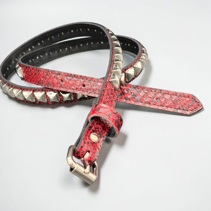 BT134SNK-RED  RED SNAKE 1 ROW PYRAMID STUD BELT