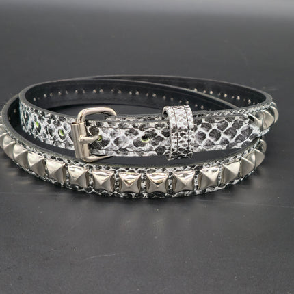 BT134SNK-WHT  WHITE SNAKE 1 ROW PYRAMID STUD BELT