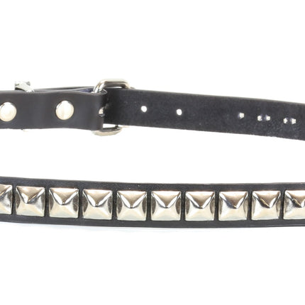BT134 1 ROW 1/2" PYRAMID STUDS BLACK LEATHER BELT