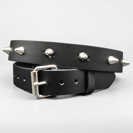 BT135UK-SIL SILVER UK77  STUDDED BELT