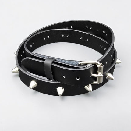 BT135UK-SIL SILVER UK77  STUDDED BELT