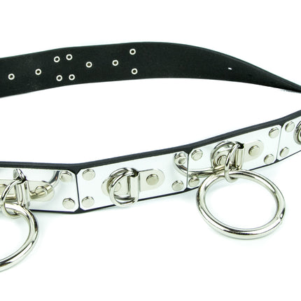 BT139 BLACK LEATHER BELT, MEDIUM RINGS ON METAL PLATES