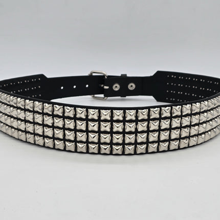 BT143B-SIL 4 ROW PYRAMID STUDDED BELT WITH NARROW HEAD ROLLER BUCKLE