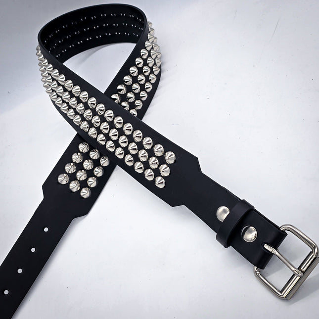 BT146B-CON 3 ROW  CONE STUDDED 2 1/2" WIDE  BELT WITH NARROW HEADROLLER  BUCKLE
