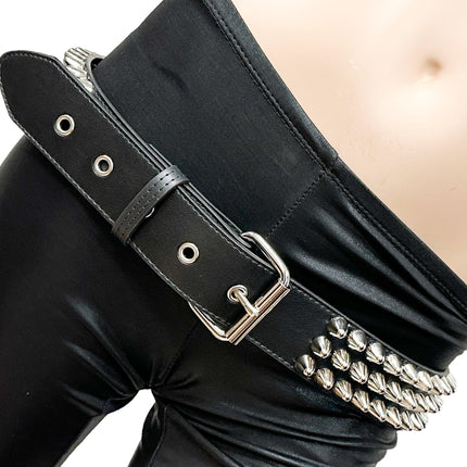 BT153VG  VEGAN LEATHER UK 77 STUDED THREE ROW BELT