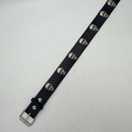 BT158 BLACK LEATHER SKULL HEAD STUDDED BELT