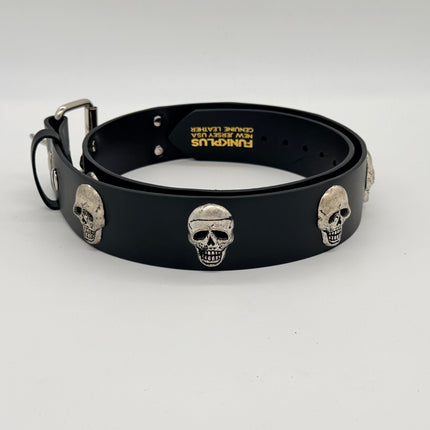 BT158 BLACK LEATHER SKULL HEAD STUDDED BELT