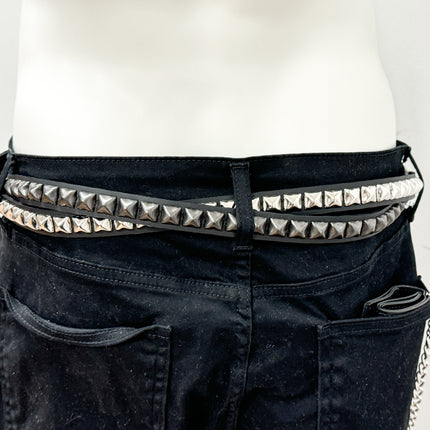 BT173PP-BS  DOUBLE  STRAP STUDDED BELT BLACK AND SILVER PYRAMID