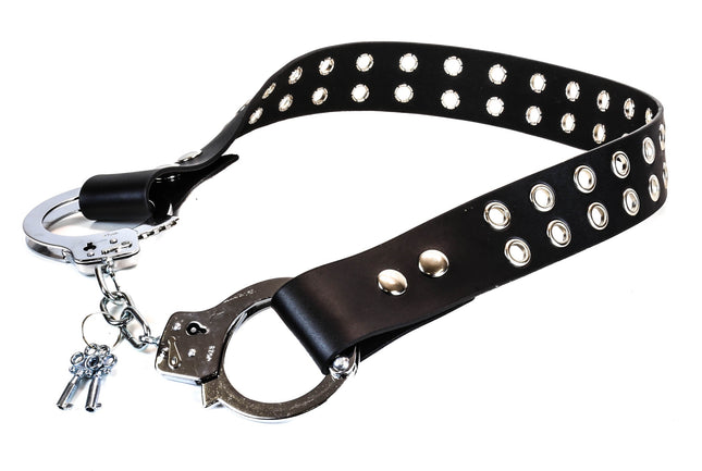BT180EYE  GROMMET HANDCUFF BELT