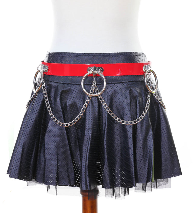 BT531P-RED \PATENT RING AND CHAIN BONDAGE BELT