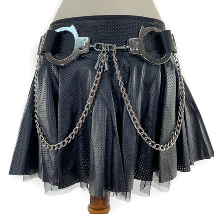 BT535 HANDCUFF AND CHAIN BELT