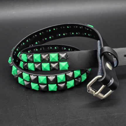 BT554-GS  POWDER COATED GREEN BLACK CHECKERED PYRAMID STUDDED BELT