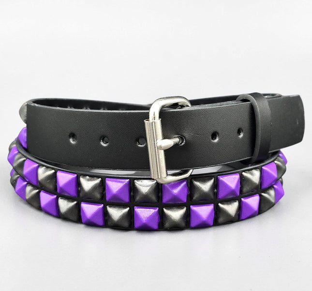 BT554-PPS  POWDER COATED PURPLE BLACK CHECKERED  PYRAMID STUDDED BELT