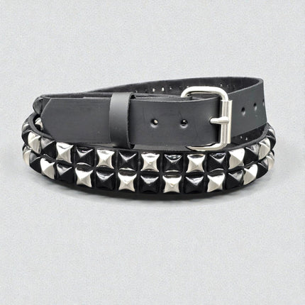 BT554-SIL/BLK  SILVER  BLACK CHECKERED PYRAMID STUDDED BELT