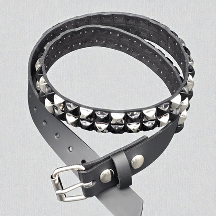 BT554-SIL/BLK  SILVER  BLACK CHECKERED PYRAMID STUDDED BELT