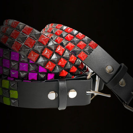 BT555-RS BLACK RED CHECKERED 1/2" PYRAMID STUD BELT 1 3/4" WIDE