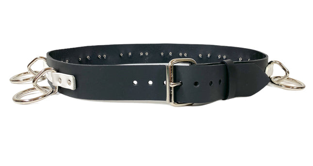 BT562VG-BLK-WHT  LARGE O RING STRAPPED BONDAGE BELT