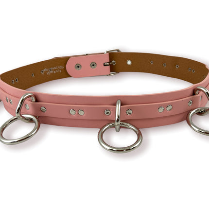 BT562M VEGAN  LARGE O RING STRAPPED BONDAGE BELT