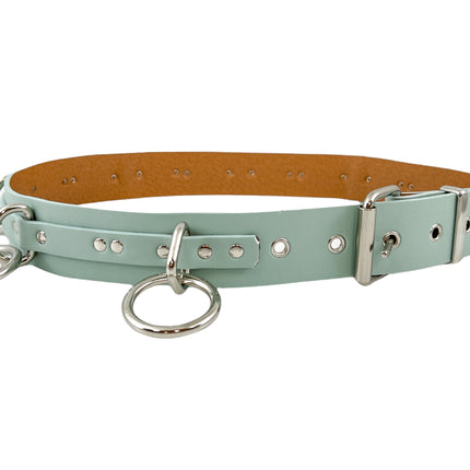 BT562M VEGAN  LARGE O RING STRAPPED BONDAGE BELT