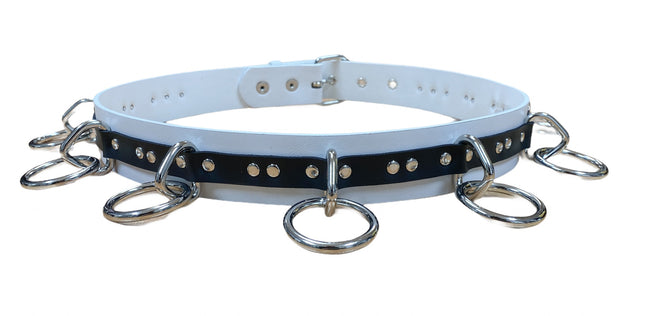 BT562VG-WHT-BLK  VEGAN  LARGE O RING STRAPPED BONDAGE BELT