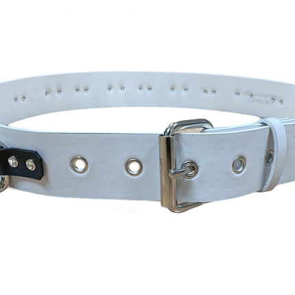 BT562WHT-BLK VEGAN  LARGE O RING STRAPPED BONDAGE BELT