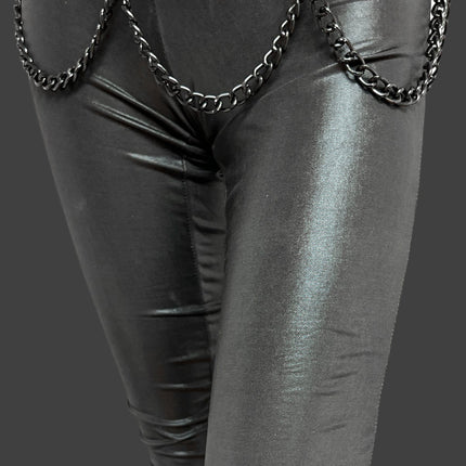 BT570-BS STUDDED CHAIN BELT