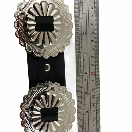 BT575 LARGE CONCHO BELT